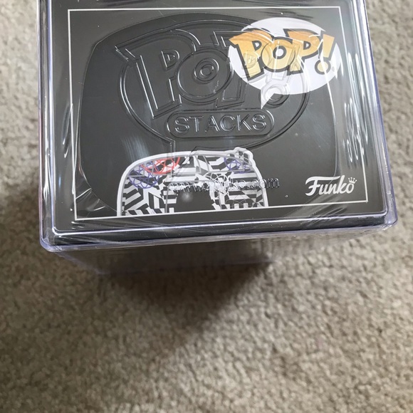 Target Exclusive R2-D2 Funko - Picture 2 of 3